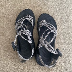 chacos